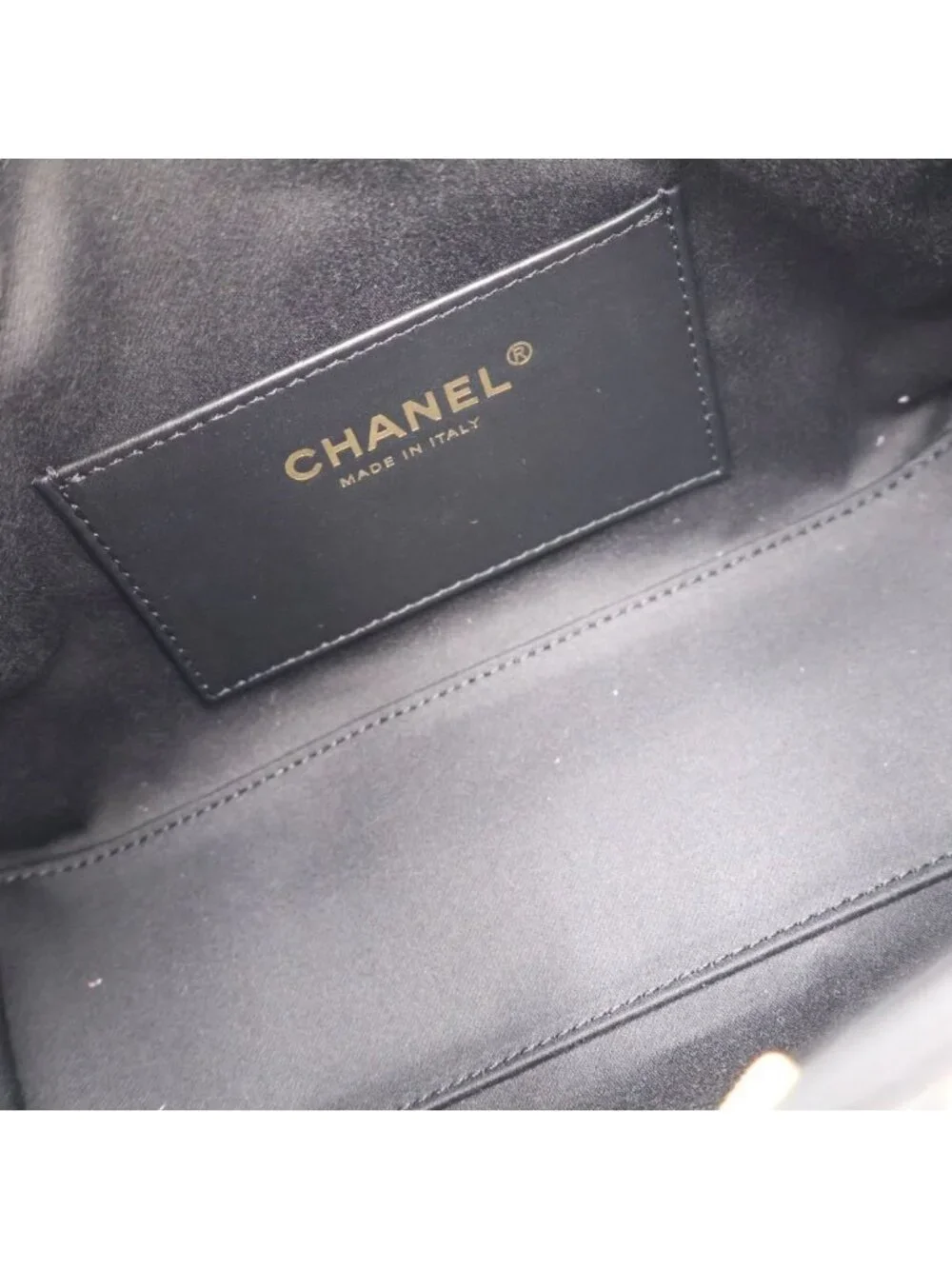 Chanel Chain Shoulder Bag 25 Mini CC Logo